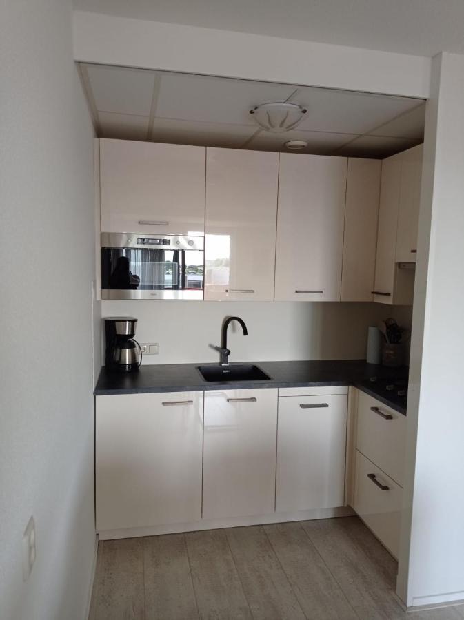 Appartement Ijsselmeer Makkum Strand Exteriör bild