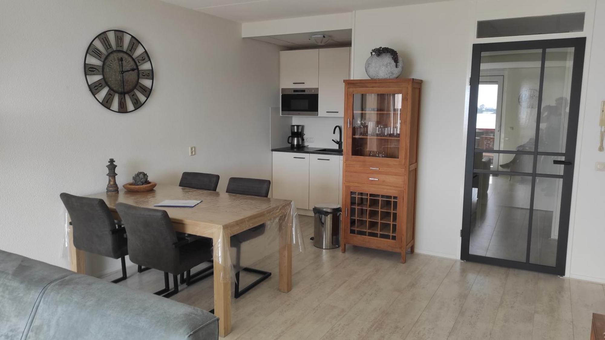 Appartement Ijsselmeer Makkum Strand Exteriör bild
