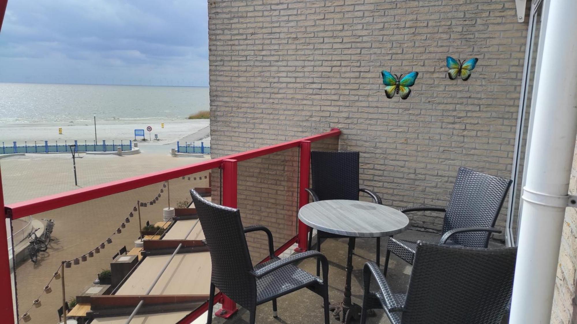 Appartement Ijsselmeer Makkum Strand Exteriör bild