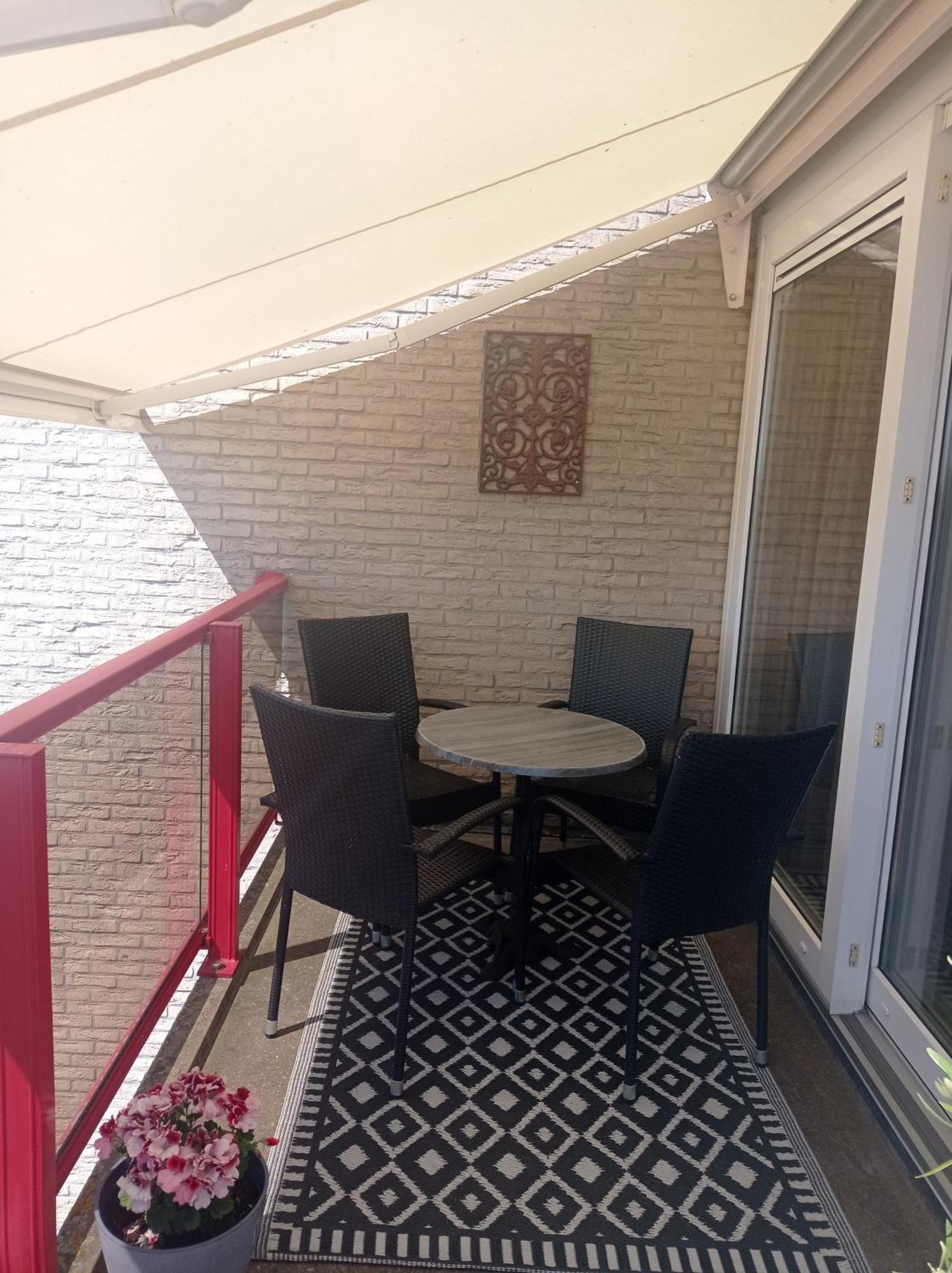 Appartement Ijsselmeer Makkum Strand Exteriör bild